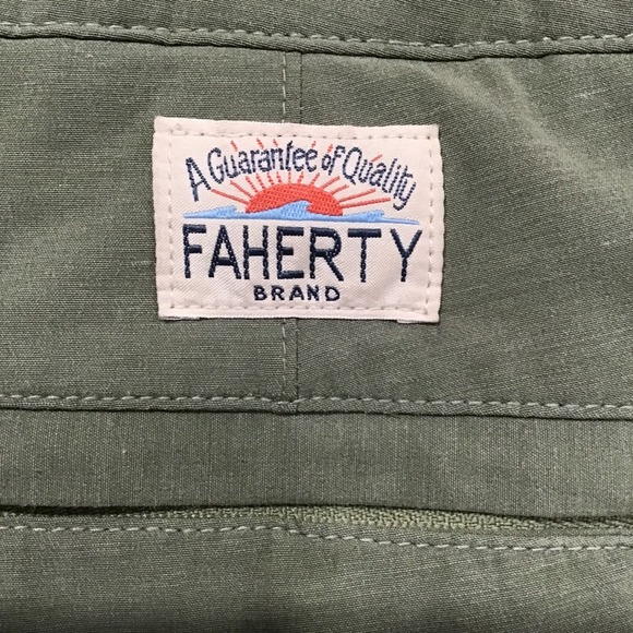 Faherty All Day 1.0 Short 9″ Olive Sz 33 Men's Tech Flat-Front Performance Short - Picture 6 of 7